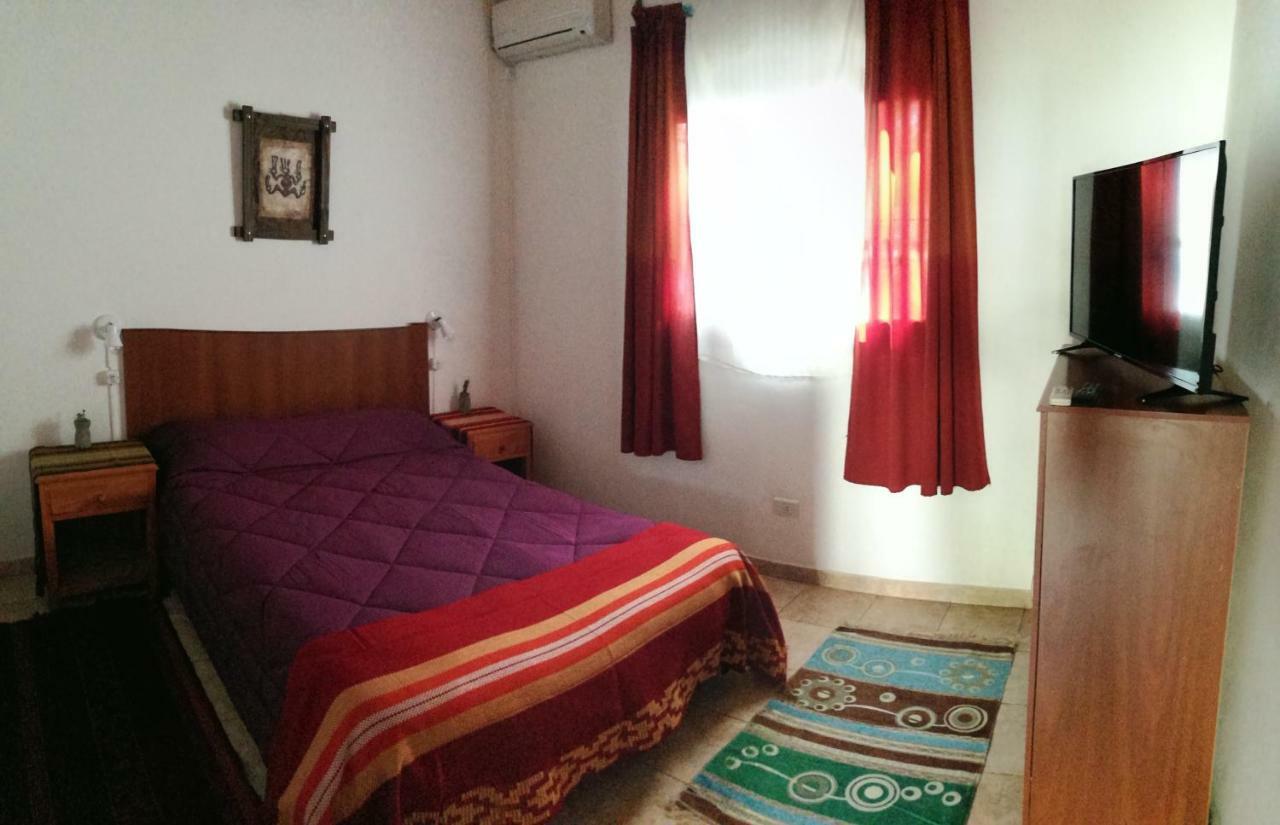 Casa Cactus Cafayate Hotel Ngoại thất bức ảnh